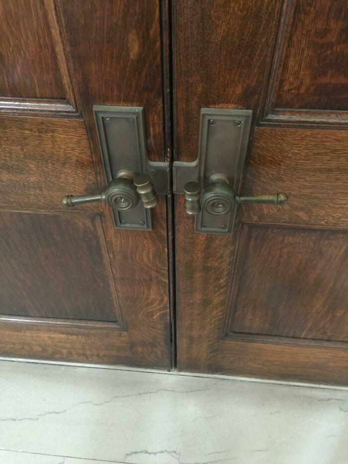 This Courtroom's Door Handles Are Little Gavels