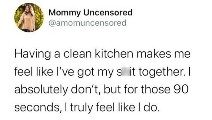 Every Night, I Make Sure My Counters Are Sparkling, While It Looks Like A Tornado Hit The Rest Of The House.
.
follow One Of My Favorite Ladies And Masshole At Heart @mommy_uncensored!!