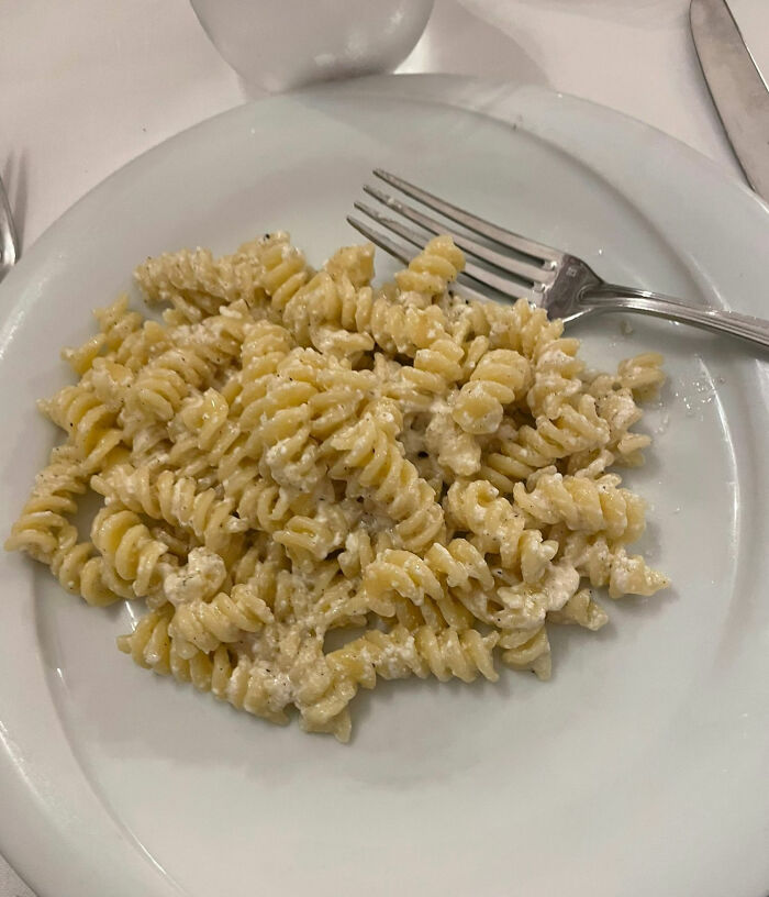 Got Served This In An Actual Italian Restaurant In Rome