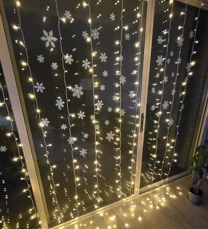 Create A Magical Ambiance With LED Window Fairy Curtain String Lights: Transform Any Space With Enchanting Illumination