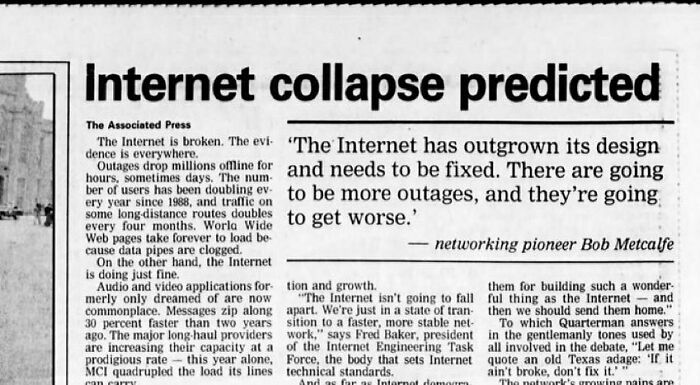 🗓️ This Day In 1993 The World Wide Web Is Open Sourced.
by 1996 Its 'inevitable' Collapse Was Predicted And Made Headlines