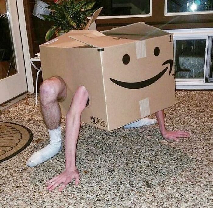 Amazon Self Delivering Box
#amazon #box #drone #selfdelivery