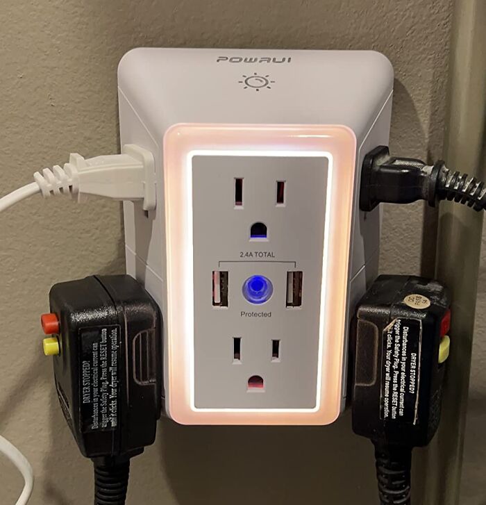 All-In-One Charging Hub: Powrui Wall Surge Protector Lights Up Your Space!