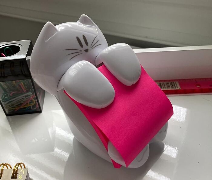 Elevate Your Workspace With A Cat Note Dispenser: A Practical And Playful Addition To Your Desk