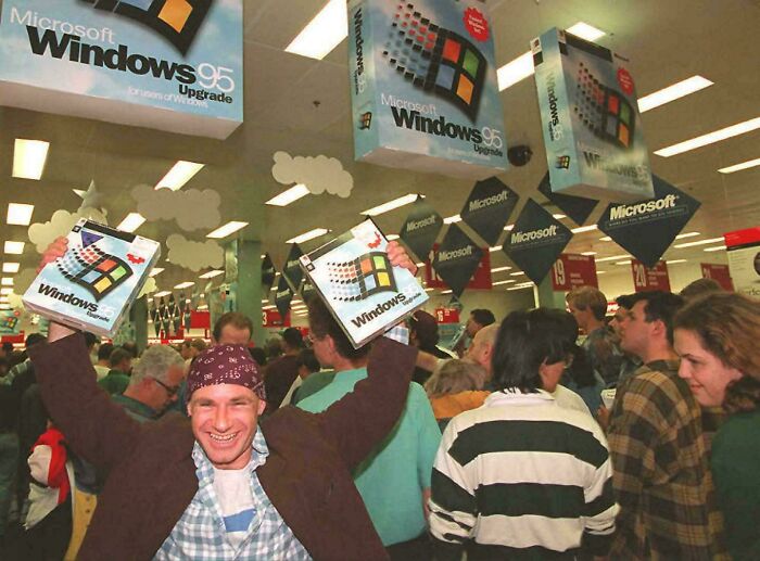 An Extremely Happy Customer For The Release Of Windows '95