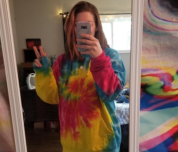Stay Warm And Stylish With A Trendy Tie Dye Pullover Hoodie, The Perfect Companion For Cozy Evenings