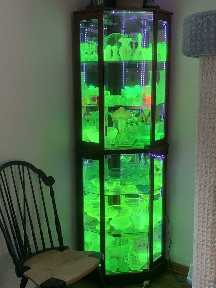 Helped My Mom Unpack Her Uranium Glass Collection And Install UV Lights