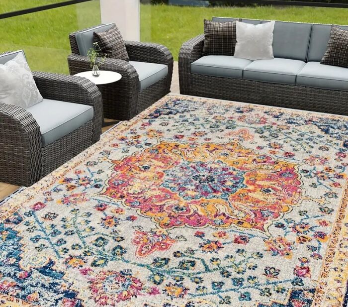 Boho Chic Underfoot: Vintage-Style Outdoor Rug For Glamping Or Patios!