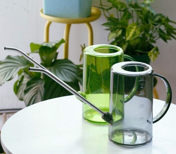 Pour It Chic: Long Spout Watering Can For Precision Plant Hydration