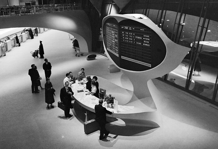 Information Desk Inside The Twa Terminal, Circa 1962