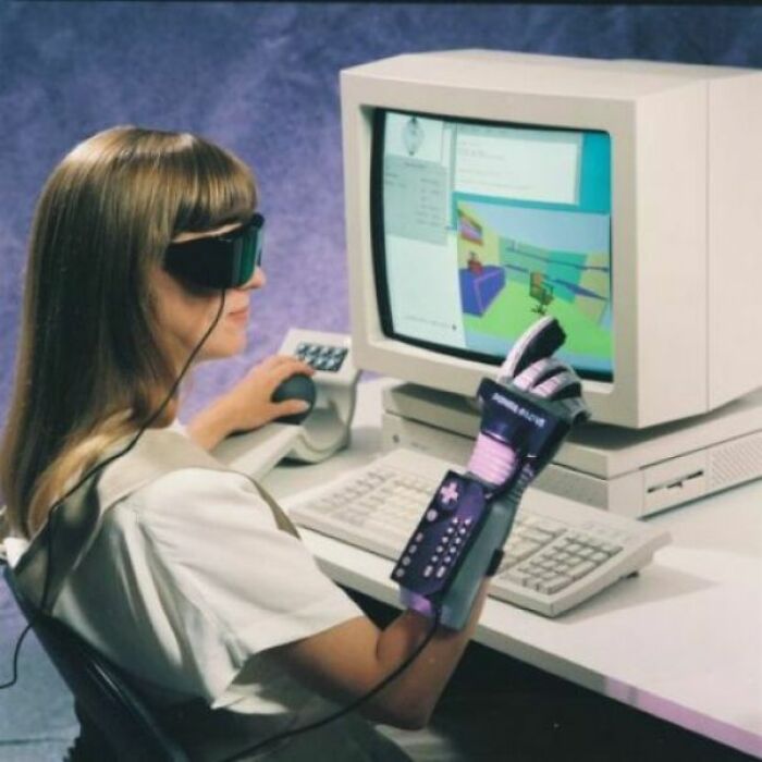 Virtual Reality, 90's Perspective