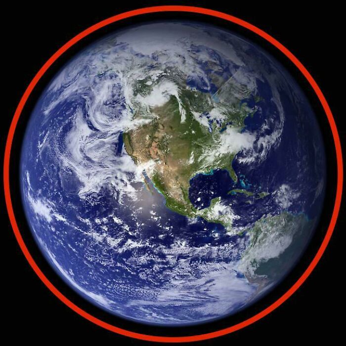 More People Live Inside This Red Circle Than Outside It