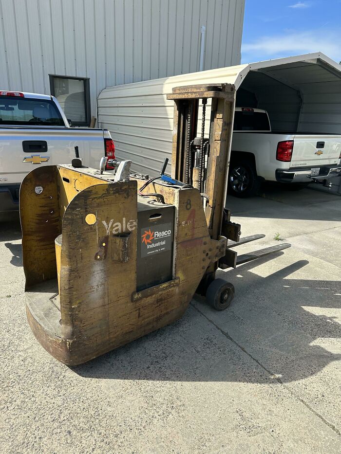 Forklift I Saw Being Used. Owner Said Its From The Sixties