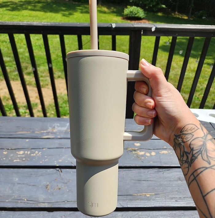 Stand Out From The Crowd With This Luxe Tumbler With Straw And Lid