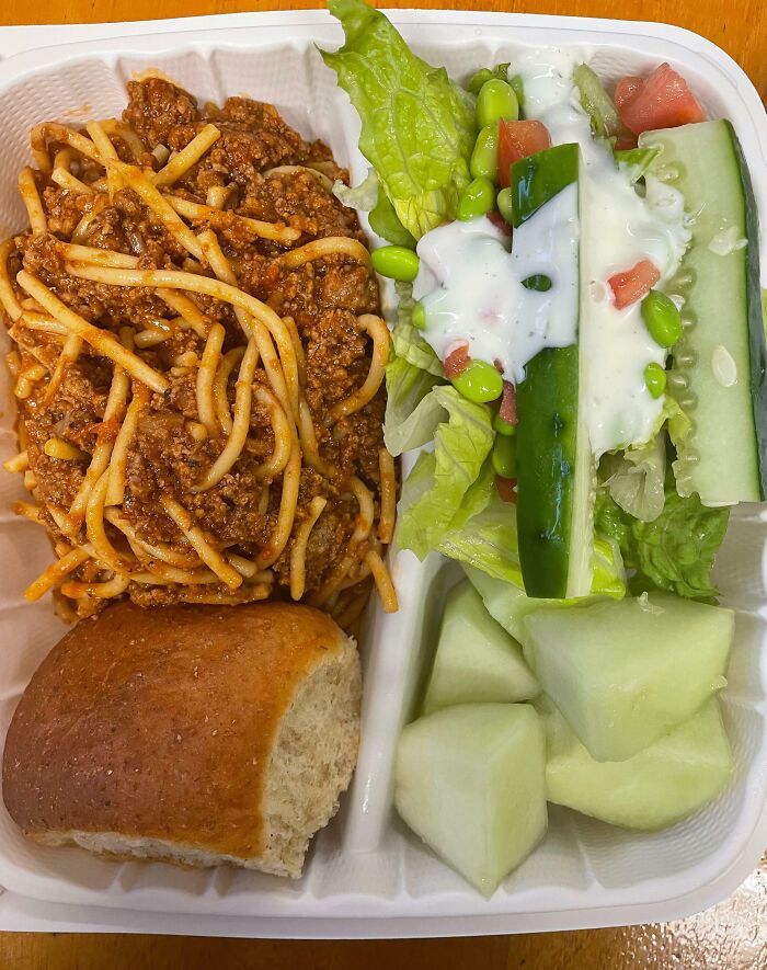 Middle School Lunch - Honolulu