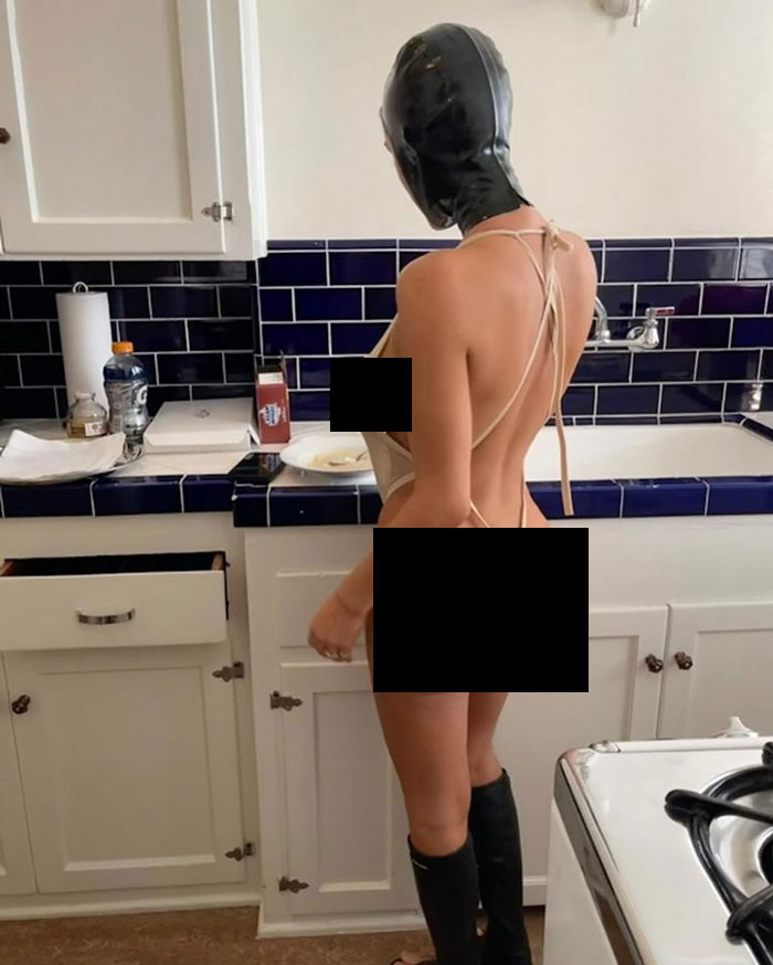 Bianca Censori Goes Out In See-Through Dress, And All Fans Make The Same Indecent Association Bianca Censori Goes Out In See-Through Dress, And All Fans Make The Same Indecent Association