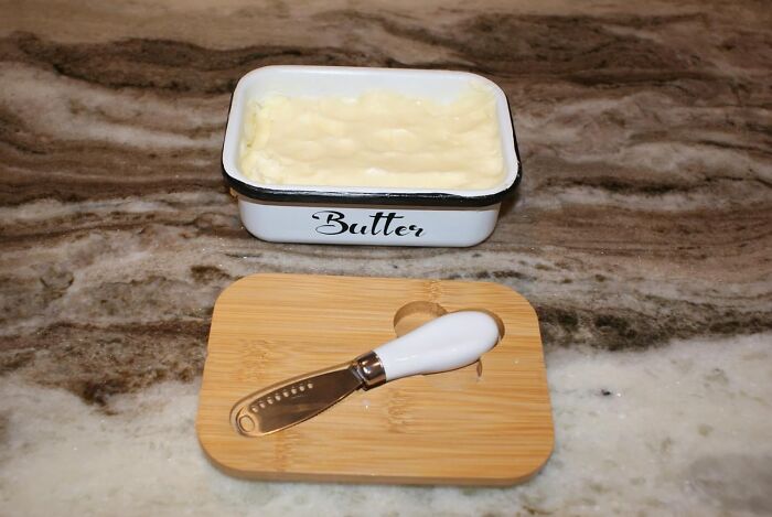 Spread The Love: A Butter Dish For Your Tabletop Delight