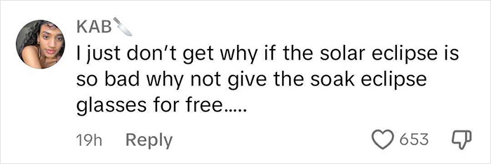 Woman Defies Warnings And Looks Straight At The Solar Eclipse, Warns Others Not To Do The Same Woman Defies Warnings And Looks Straight At The Solar Eclipse, Warns Others Not To Do The Same