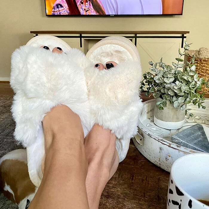 Cloud Nine For Their Feet: Because Every Bridesmaid Deserves Cozy Fuzzy Slippers 