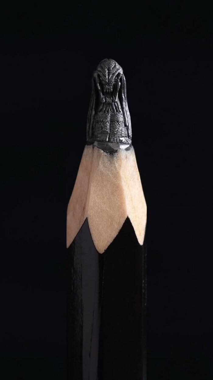 Impressive Miniature Sculptures On The Tip Of A Pencil (New Pics)