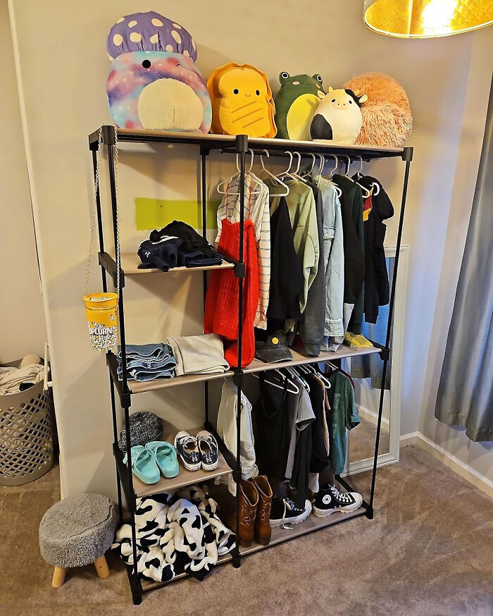 Instantly Expand Your Wardrobe With This Roomy, No-Tools-Needed Portable Closet