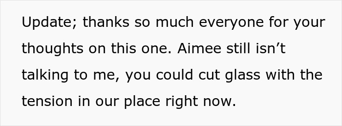 Woman Suggests To Split The Bill On Double Date, Gets Blamed For Causing A Breakup Woman Suggests To Split The Bill On Double Date, Gets Blamed For Causing A Breakup