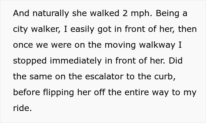 Woman Invades Personal Space On A Plane, Flier Comes Up With A Genius Plan To Get Back At Her Woman Invades Personal Space On A Plane, Flier Comes Up With A Genius Plan To Get Back At Her