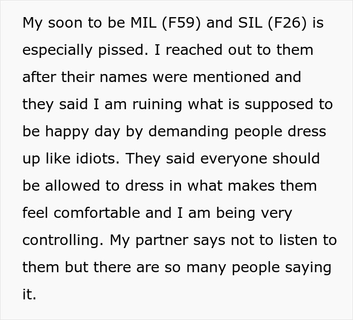 Nerdy Couple Wants A Fantasy Wedding, Guests Say They're Uncomfortable With The Theme Nerdy Couple Wants A Fantasy Wedding, Guests Say They're Uncomfortable With The Theme