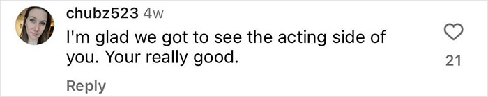 Kim Kardashian’s Co-Star Reveals What It Was Like To Get Intimate With Her On TV Kim Kardashian’s Co-Star Reveals What It Was Like To Get Intimate With Her On TV