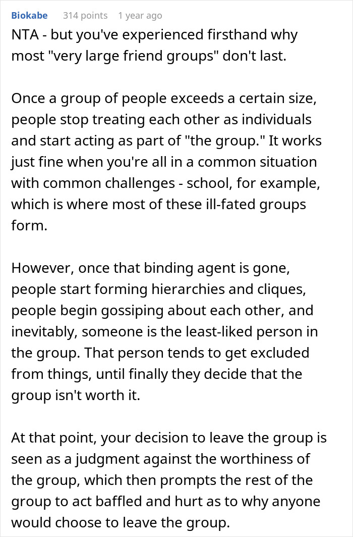 Woman Loses It Realizing Friend Had Invited Everyone But Her To Wedding, Leaves Group Chat Woman Loses It Realizing Friend Had Invited Everyone But Her To Wedding, Leaves Group Chat