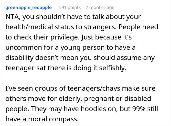 “I Needed The Seat”: Teen Leaves Karen Red-Faced After Showing Her Why She Can’t Have Her Seat “I Needed The Seat”: Teen Leaves Karen Red-Faced After Showing Her Why She Can’t Have Her Seat