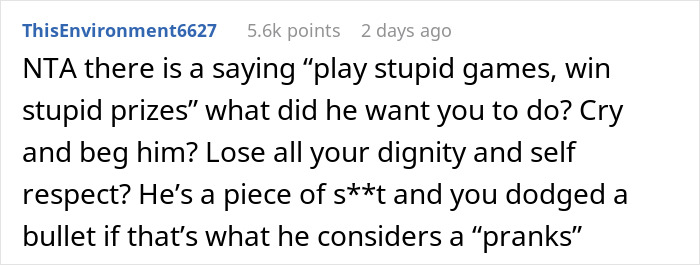 37-Year-Old Man Prank-Breaks Up With Long-Term Girlfriend, Doesn't Like Her Reaction 37-Year-Old Man Prank-Breaks Up With Long-Term Girlfriend, Doesn't Like Her Reaction