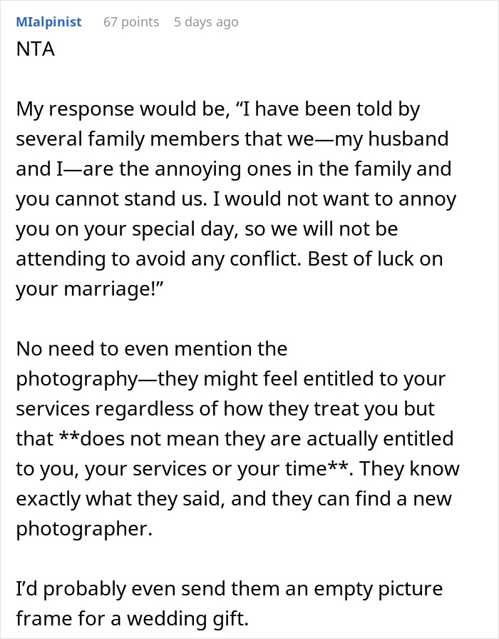 Photographer Wants To Cancel SIL's Engagement Shoot After Learning The Couple Hates Her Photographer Wants To Cancel SIL's Engagement Shoot After Learning The Couple Hates Her