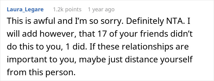 Woman Loses It Realizing Friend Had Invited Everyone But Her To Wedding, Leaves Group Chat Woman Loses It Realizing Friend Had Invited Everyone But Her To Wedding, Leaves Group Chat