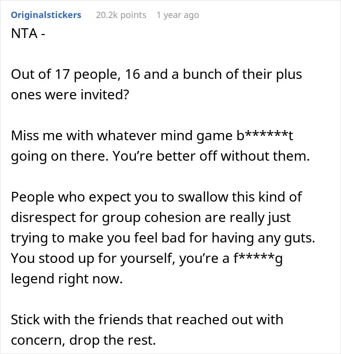 Woman Loses It Realizing Friend Had Invited Everyone But Her To Wedding, Leaves Group Chat Woman Loses It Realizing Friend Had Invited Everyone But Her To Wedding, Leaves Group Chat