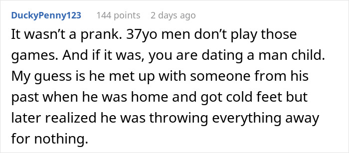 37-Year-Old Man Prank-Breaks Up With Long-Term Girlfriend, Doesn't Like Her Reaction 37-Year-Old Man Prank-Breaks Up With Long-Term Girlfriend, Doesn't Like Her Reaction