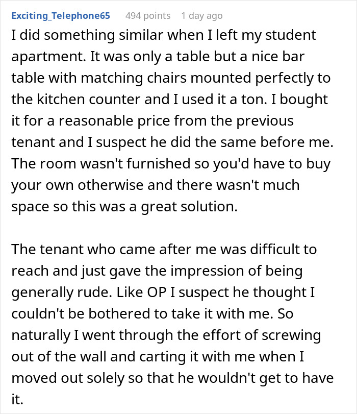 Woman Refuses To Buy Previous Tenant's Stuff, Hoping She'll Leave It Anyway, Comes To Regret It Woman Refuses To Buy Previous Tenant's Stuff, Hoping She'll Leave It Anyway, Comes To Regret It