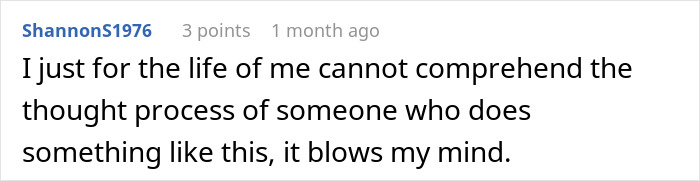 Entitled Mom Steals ‘Golden Double Stuff’ Oreo Pack From Man’s Cart In Parking Lot, Drama Ensues Entitled Mom Steals ‘Golden Double Stuff’ Oreo Pack From Man’s Cart In Parking Lot, Drama Ensues