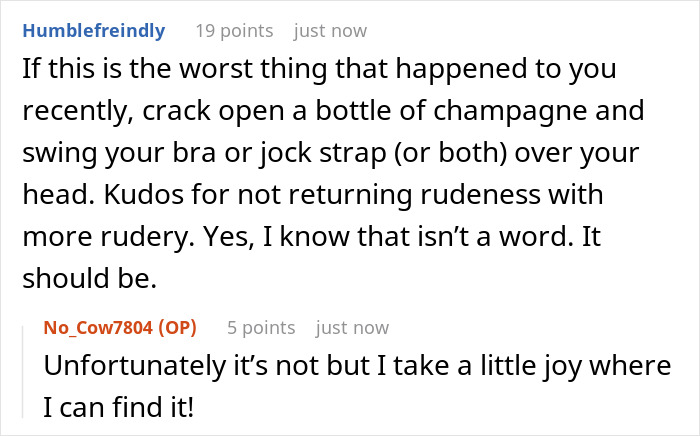 “So You ARE In The Wrong Seat”: Lady Embarrasses Traveler, Gets Stuck In A Row Full Of People “So You ARE In The Wrong Seat”: Lady Embarrasses Traveler, Gets Stuck In A Row Full Of People