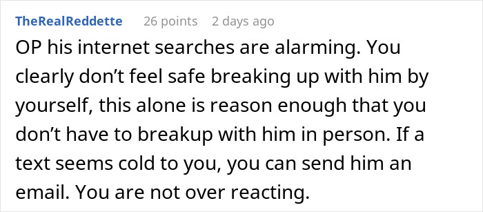Woman Breaks Up With BF After His Suspicious Behavior Leads Her To Find Alarming Google Searches