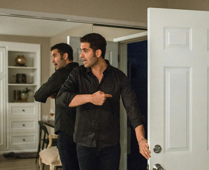 Man Has Tough Conversation With 21YO Daughter Who Had An Affair With Their Married Neighbor Man Has Tough Conversation With 21YO Daughter Who Had An Affair With Their Married Neighbor