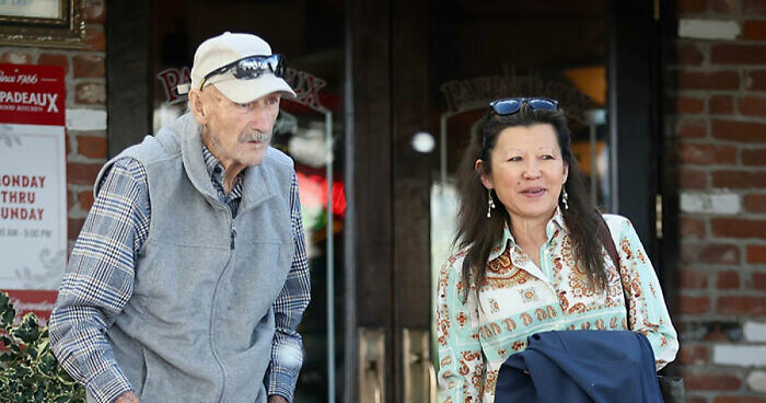 Gene Hackman, 94, Grabs Wife Betsy’s Hand During First Public Outing Together In 21 Years
