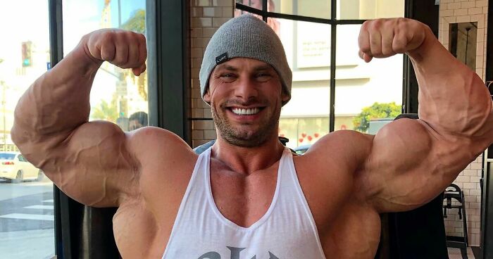 Joey Swoll Recounts Harrowing Experience Of Being Harassed By A Woman At A Bar, Then Deletes Post