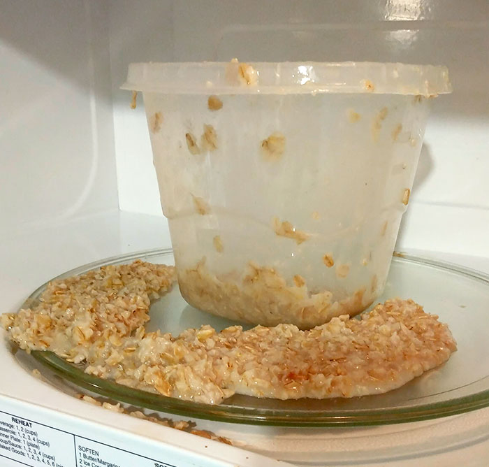 How Do I Cook Oatmeal In The Microwave Without It Exploding All Over The Place?