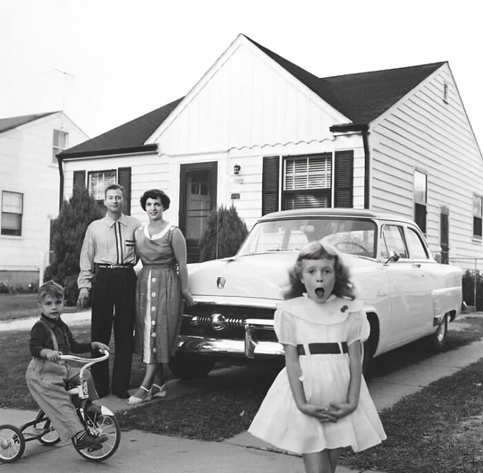 A Typical American Family In 1950s, Detroit, Michigan