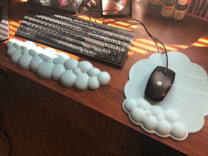Cloud 9 Typing: Float On Comfort With Keyboard Cloud Wrist Rest