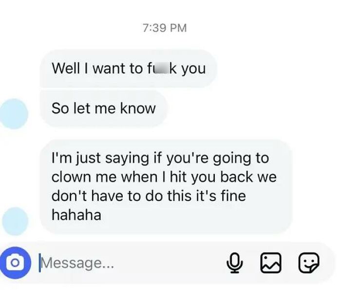 A Guy Who Ran Into A Woman He Used To Go To Elementary School With, Then Slid Into Her Dms Like This