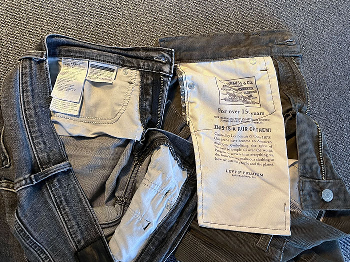 The Pocket Size In Female vs. Male Levi’s Jeans. I‘Ve Just Bought The "Male" Model Which Fits Me Perfectly. Why Do Jeans Manufacturers Think That Women Don’t Deserve Large Pockets?