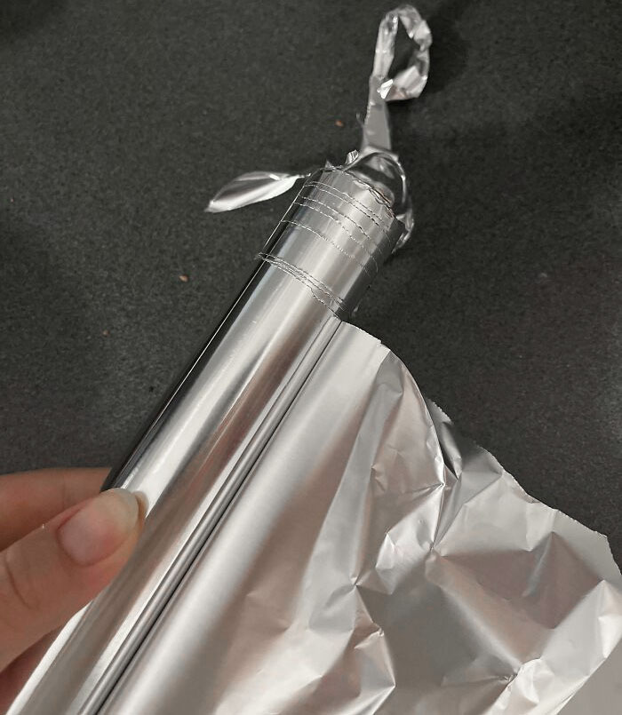 The Aluminum Foil Is Stuck Like This