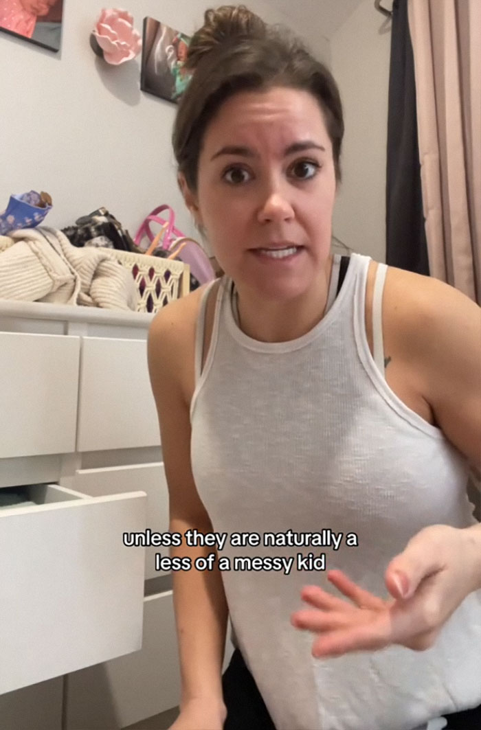 Mom Defends Decision To Send Kid To School In Clean But Stained Clothing, Splits The Internet Mom Defends Decision To Send Kid To School In Clean But Stained Clothing, Splits The Internet